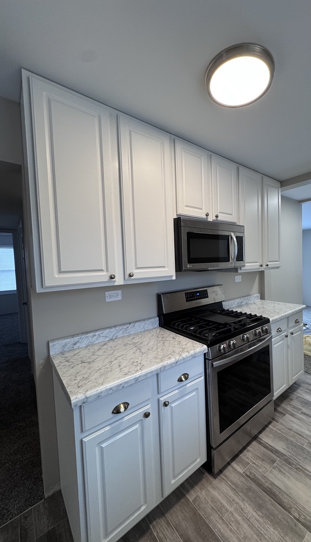 14240 Linder Avenue, Midlothian, IL 60445