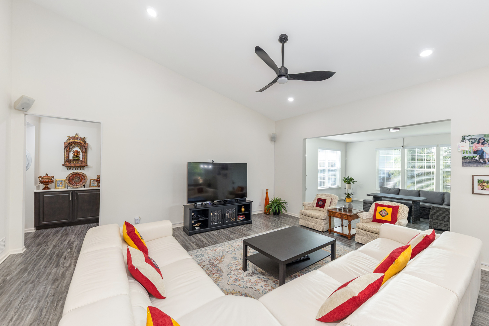 451 Parkside Lane, Yorkville, IL 60560