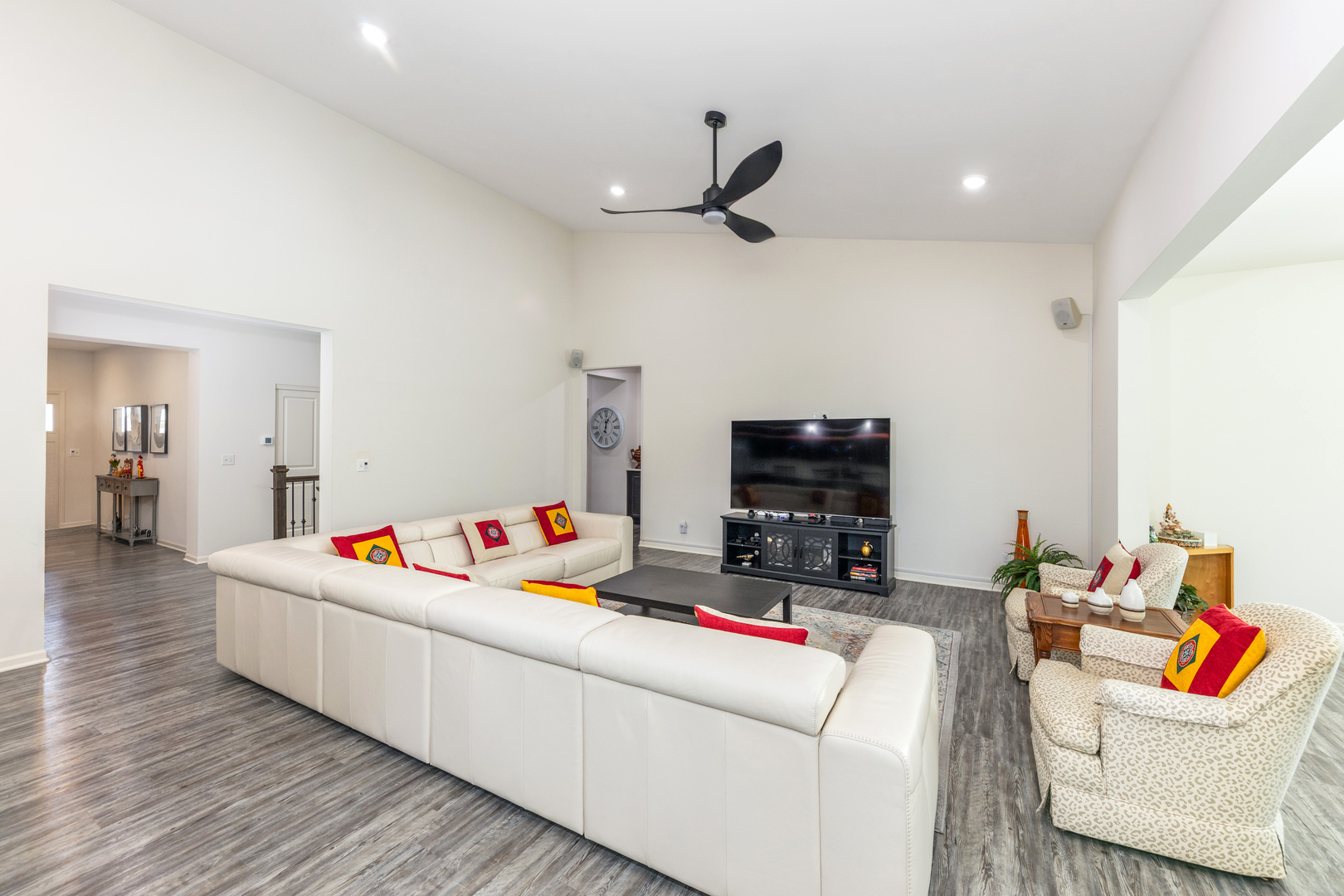 451 Parkside Lane, Yorkville, IL 60560