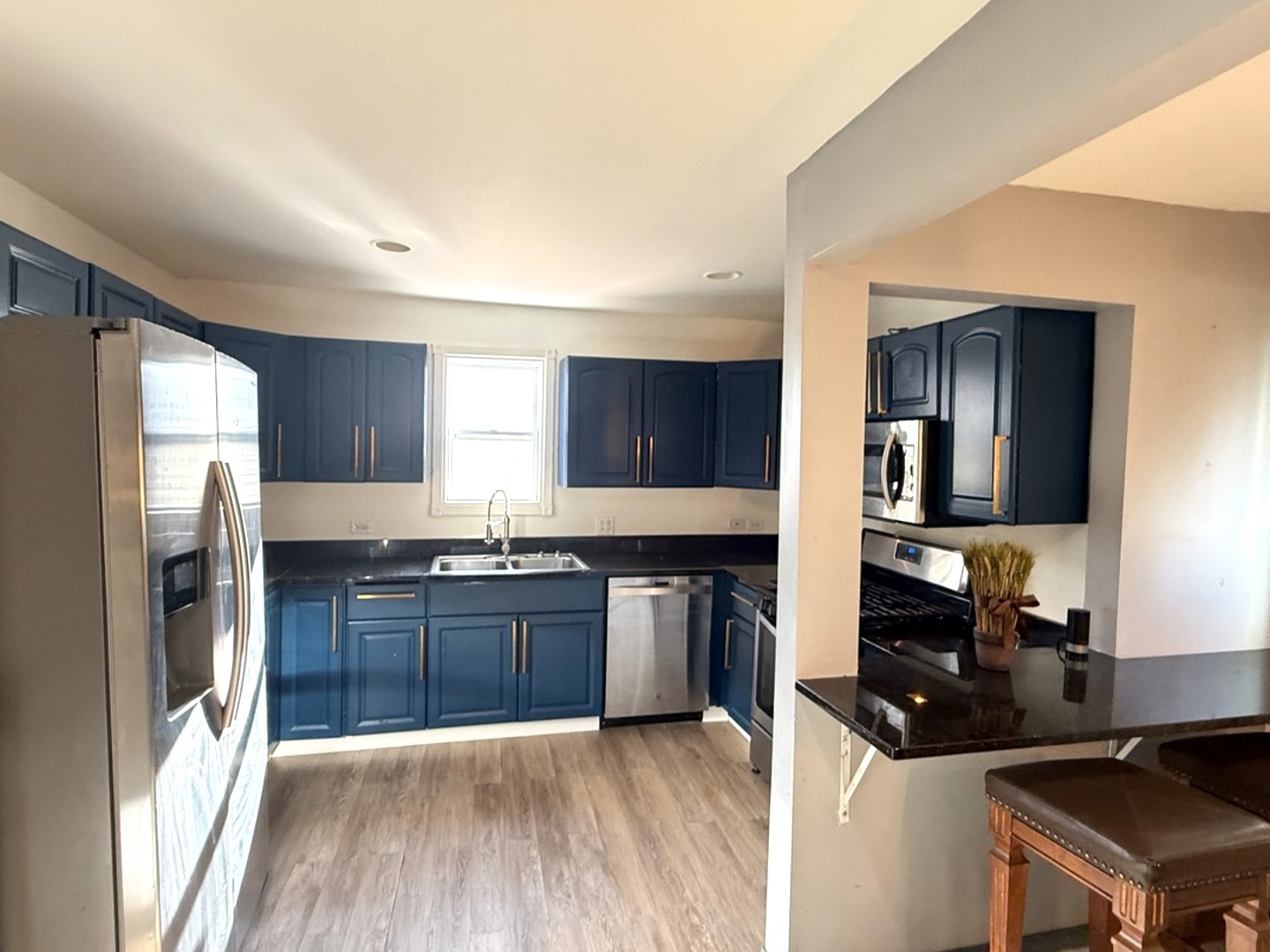 529 N Ravine Drive, Round Lake Park, IL 60073