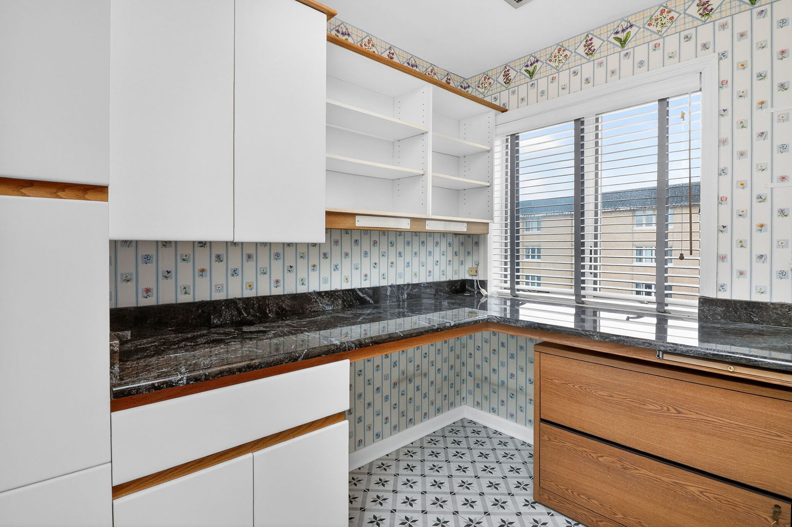 907 Curtiss Street #407, Downers Grove, IL 60515