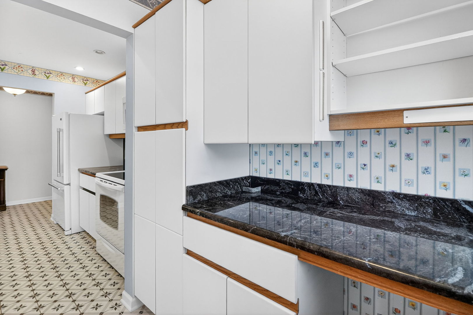 907 Curtiss Street #407, Downers Grove, IL 60515