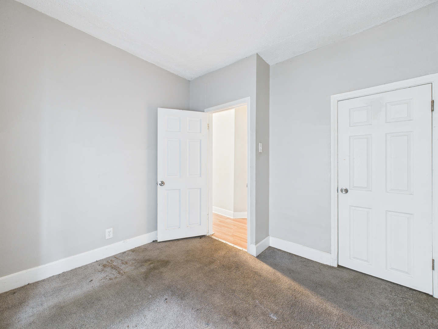 11540 S Yale Avenue, Chicago, IL 60628