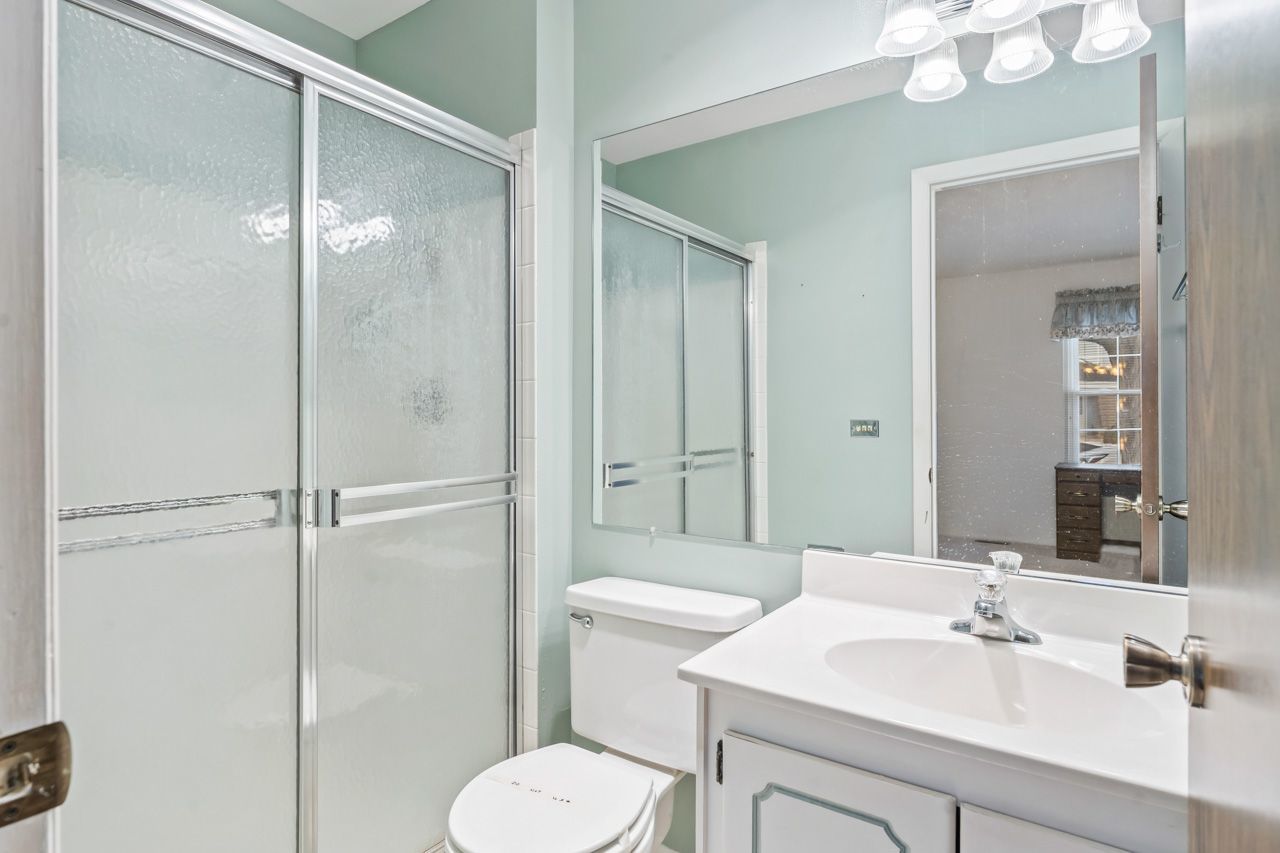 328 Woodbury Court #B1, Schaumburg, IL 60193