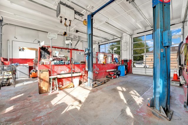 1119 Roosevelt Road, Maywood, IL 60153