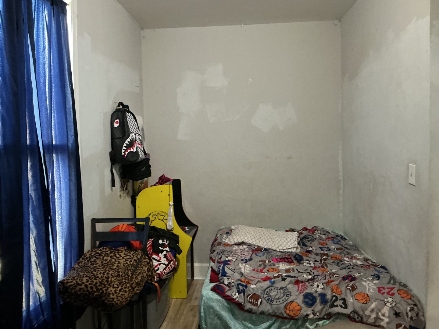 1260 W 74th Street, Chicago, IL 60636