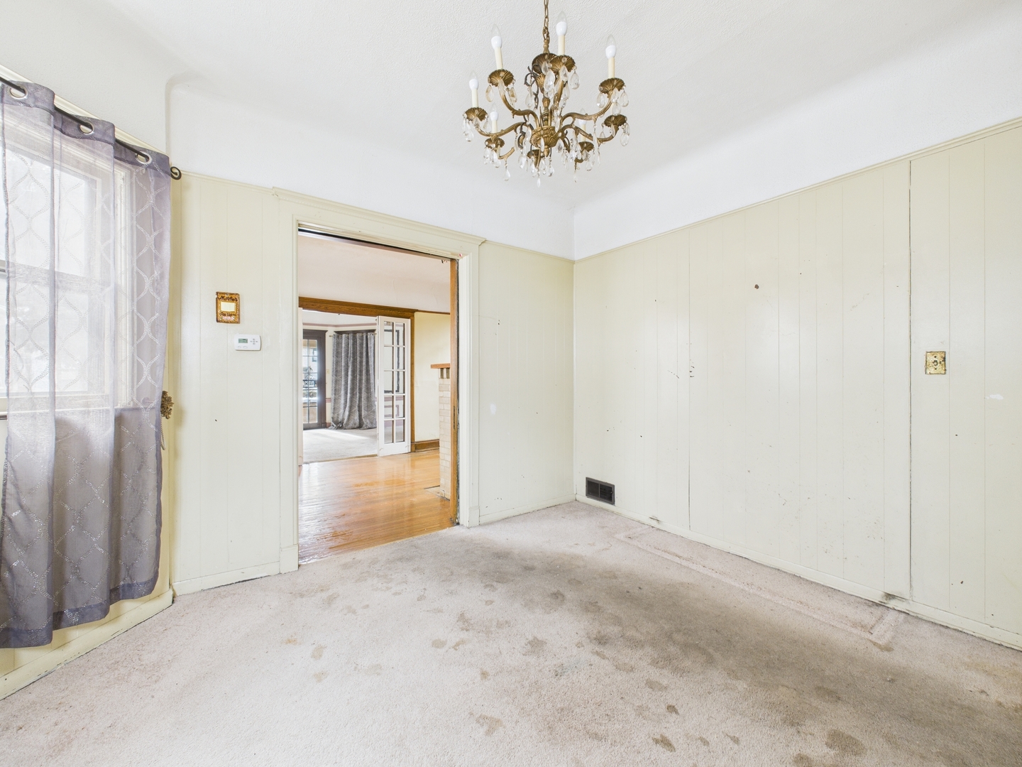 5830 W Race Avenue, Chicago, IL 60644