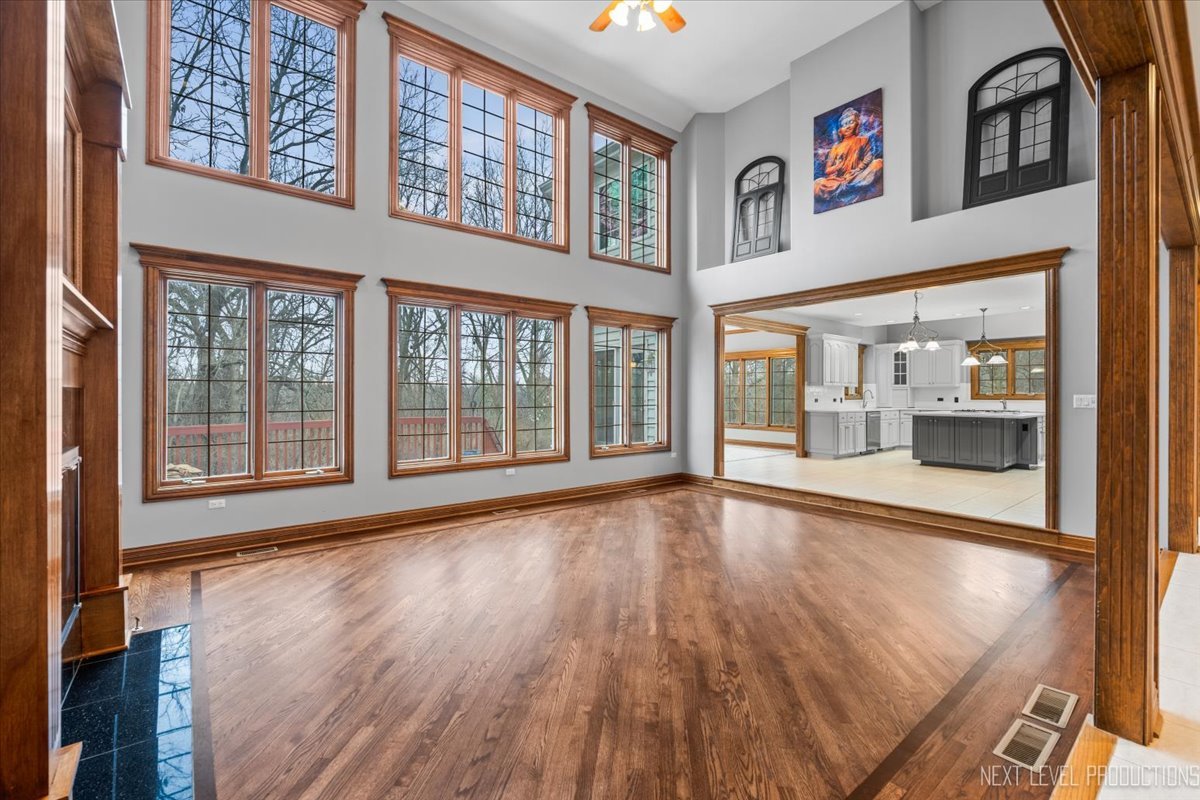 884 Twin Elms Lane, Batavia, IL 60510