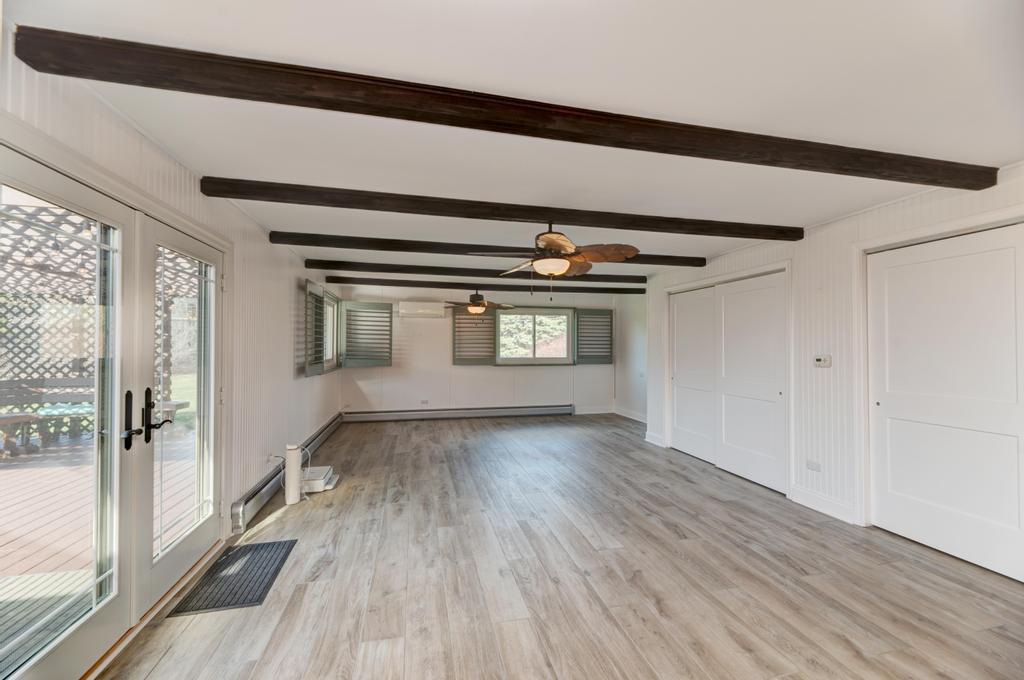 6 Meadowood Drive, Oak Brook, IL 60523