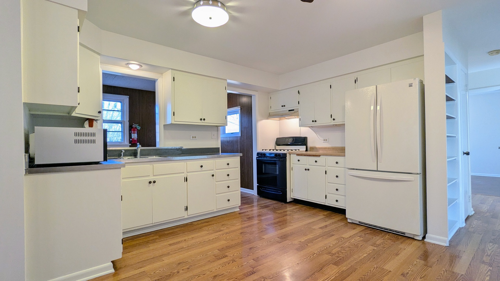 917 S Summit Street, Barrington, IL 60010