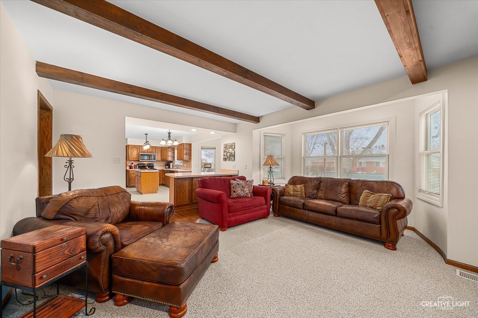 2477 W Downer Place, Aurora, IL 60506