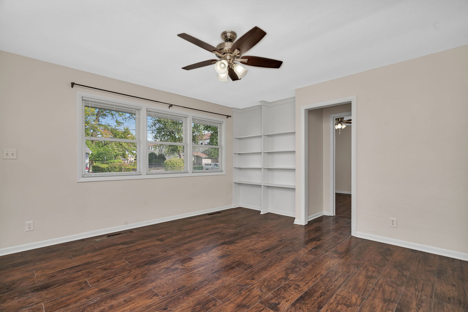 2300 Webster Avenue, Joliet, IL 60436