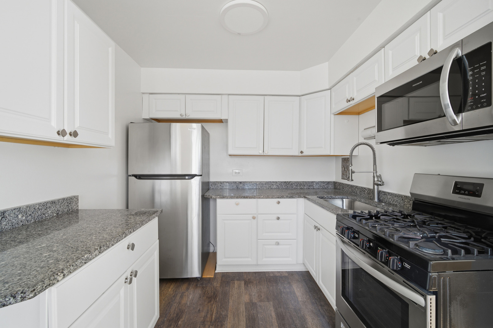 1508-1512 W Farwell Avenue, Chicago, IL 60626