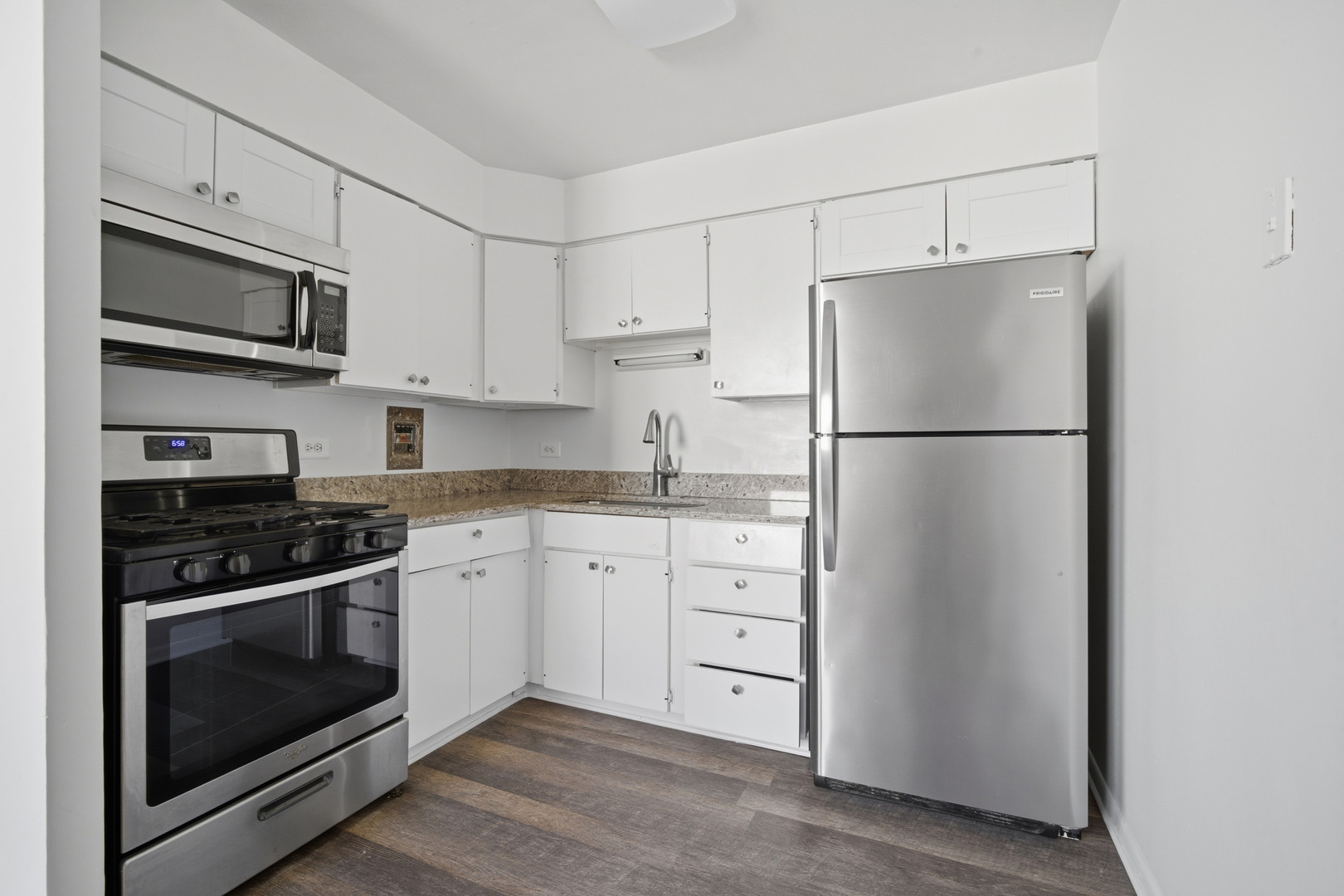 1508-1512 W Farwell Avenue, Chicago, IL 60626