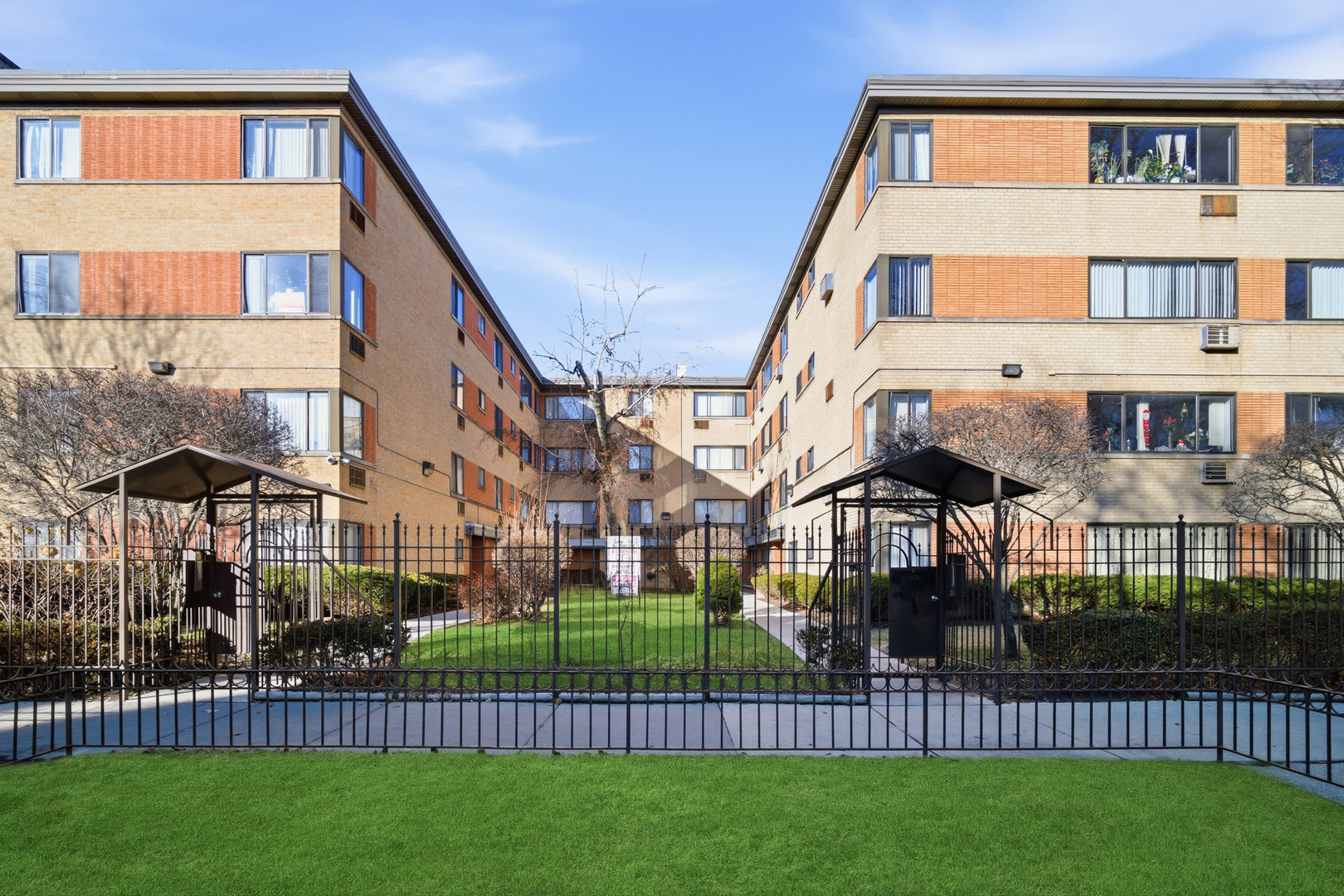 1508-1512 W Farwell Avenue, Chicago, IL 60626