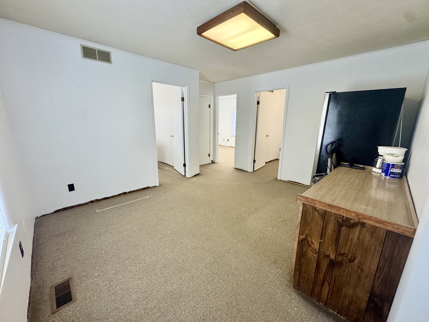 201 Main Street, Wapella, IL 61777