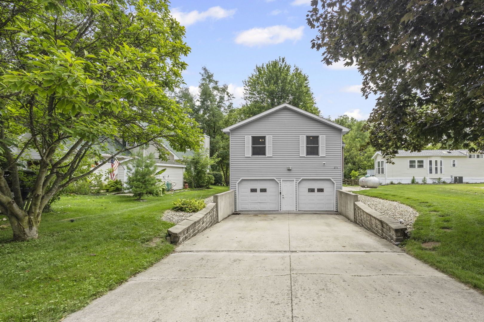 271 Fossil Bay Court, Wilmington, IL 60481