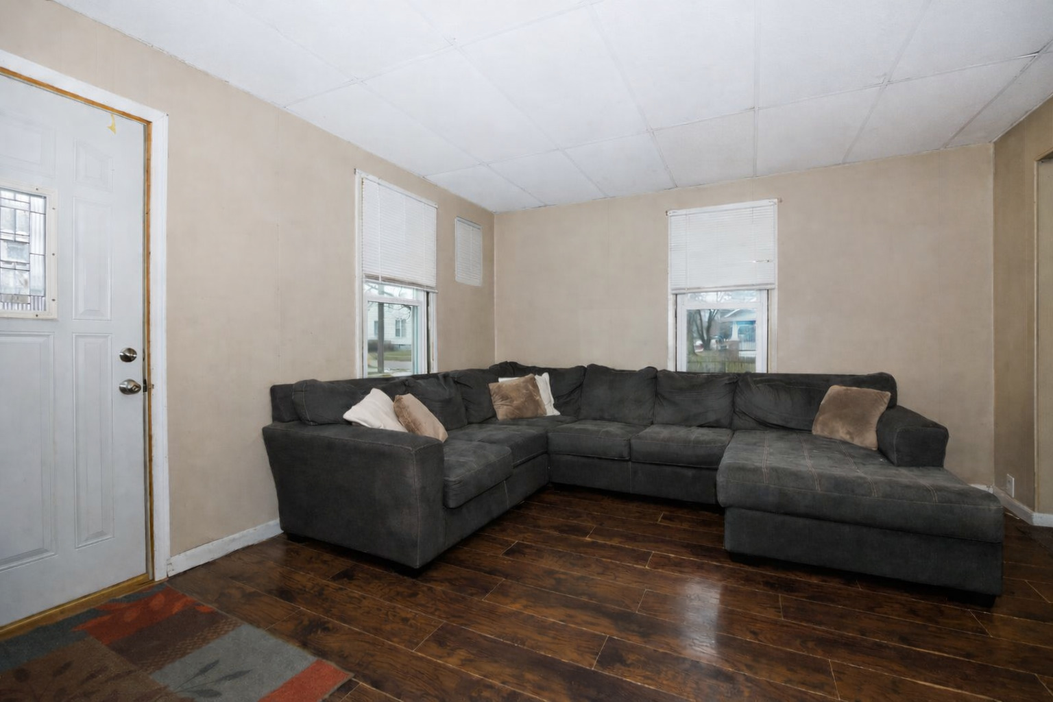 1213 S Madison Street, Bloomington, IL 61701