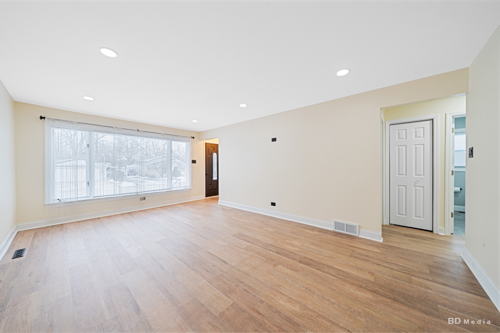 14430 Ridgeway Avenue, Midlothian, IL 60445