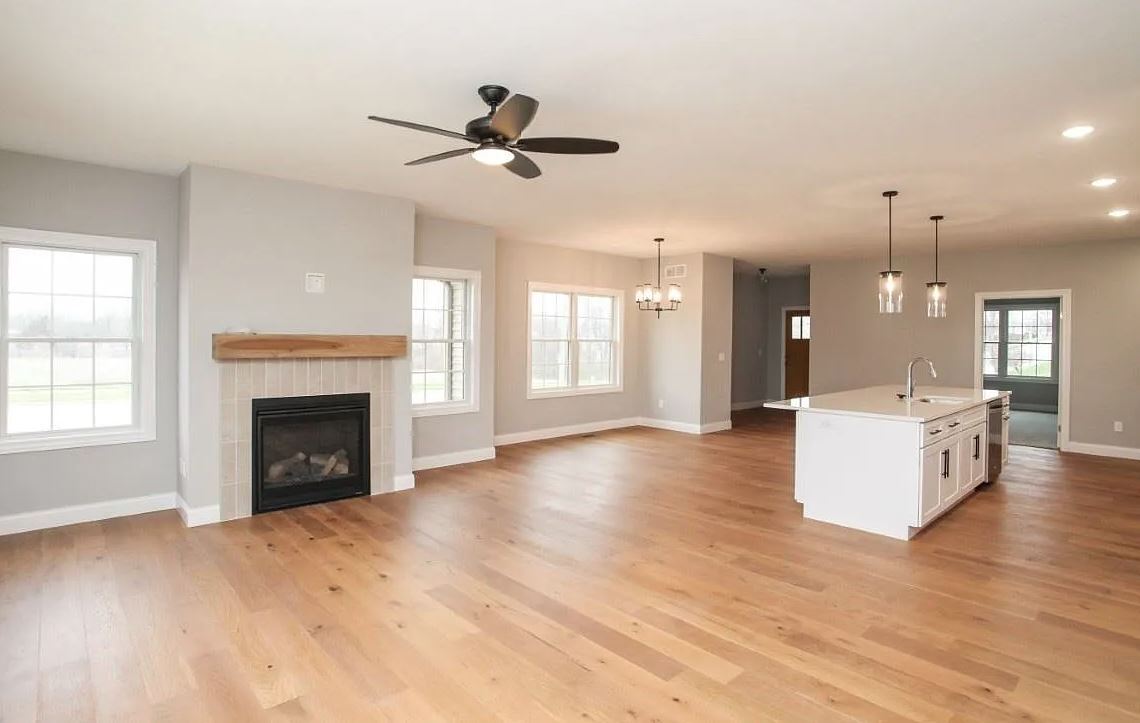 1 Saint Ivans Circle, Bloomington, IL 61705