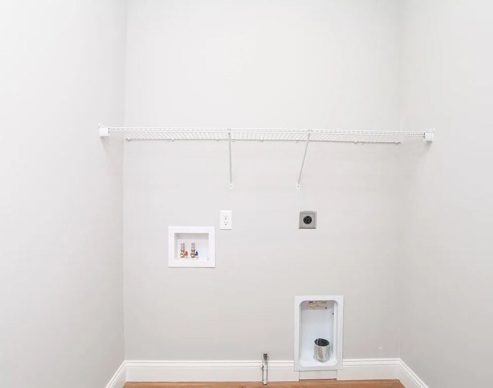 1 Saint Ivans Circle, Bloomington, IL 61705