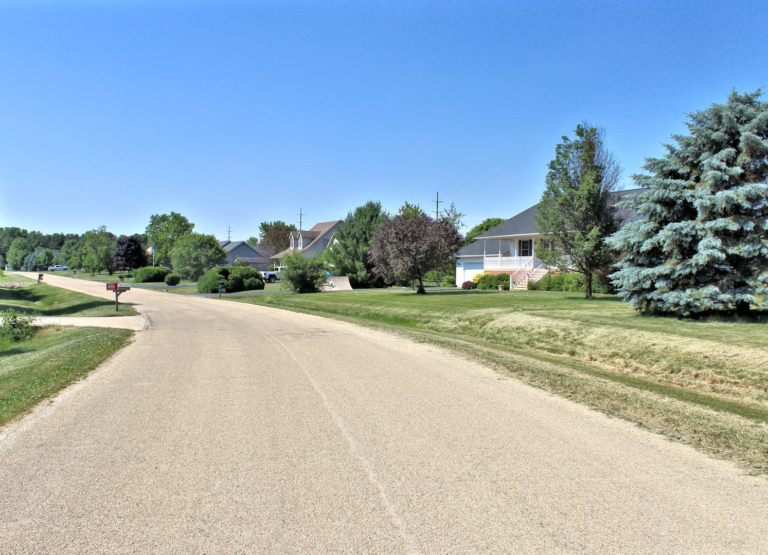 15582 Douglas Avenue, Sandwich, IL 60548