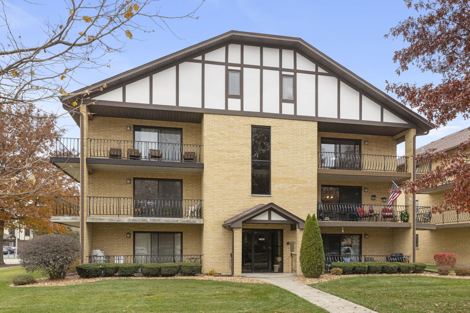 17968 Royal Oak Court #3N, Tinley Park, IL 60477