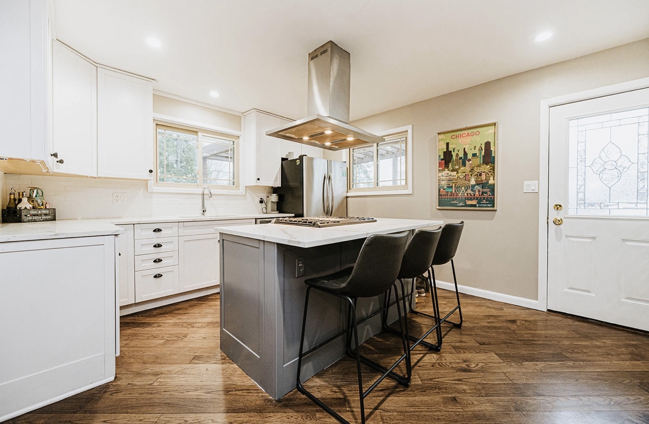 829 N Bennett Street, Geneva, IL 60134