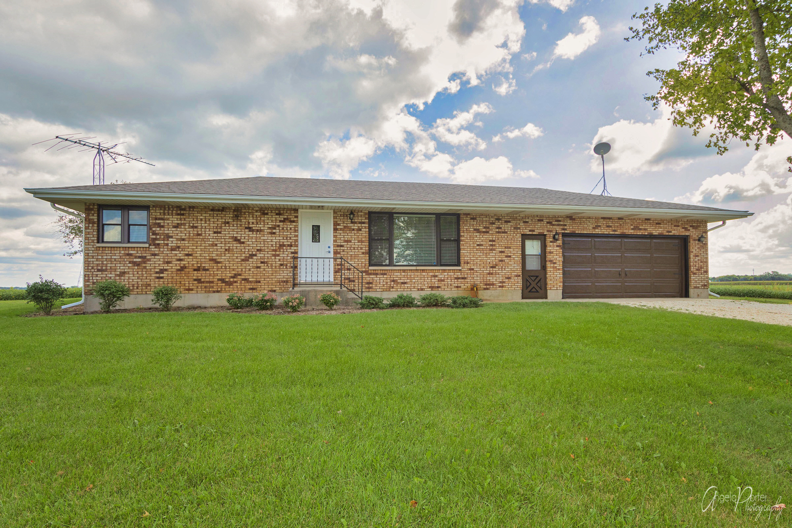 8310 E Coral Road, Union, IL 60180