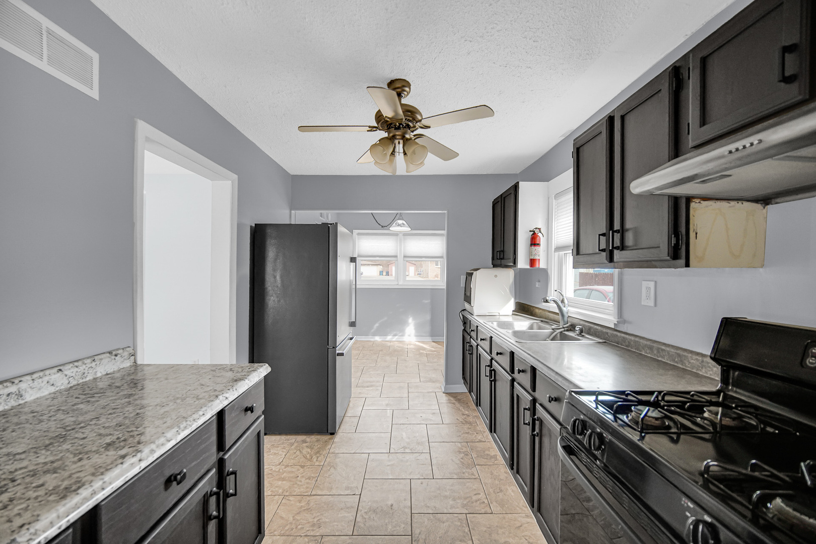 4519 152nd Street, Midlothian, IL 60445