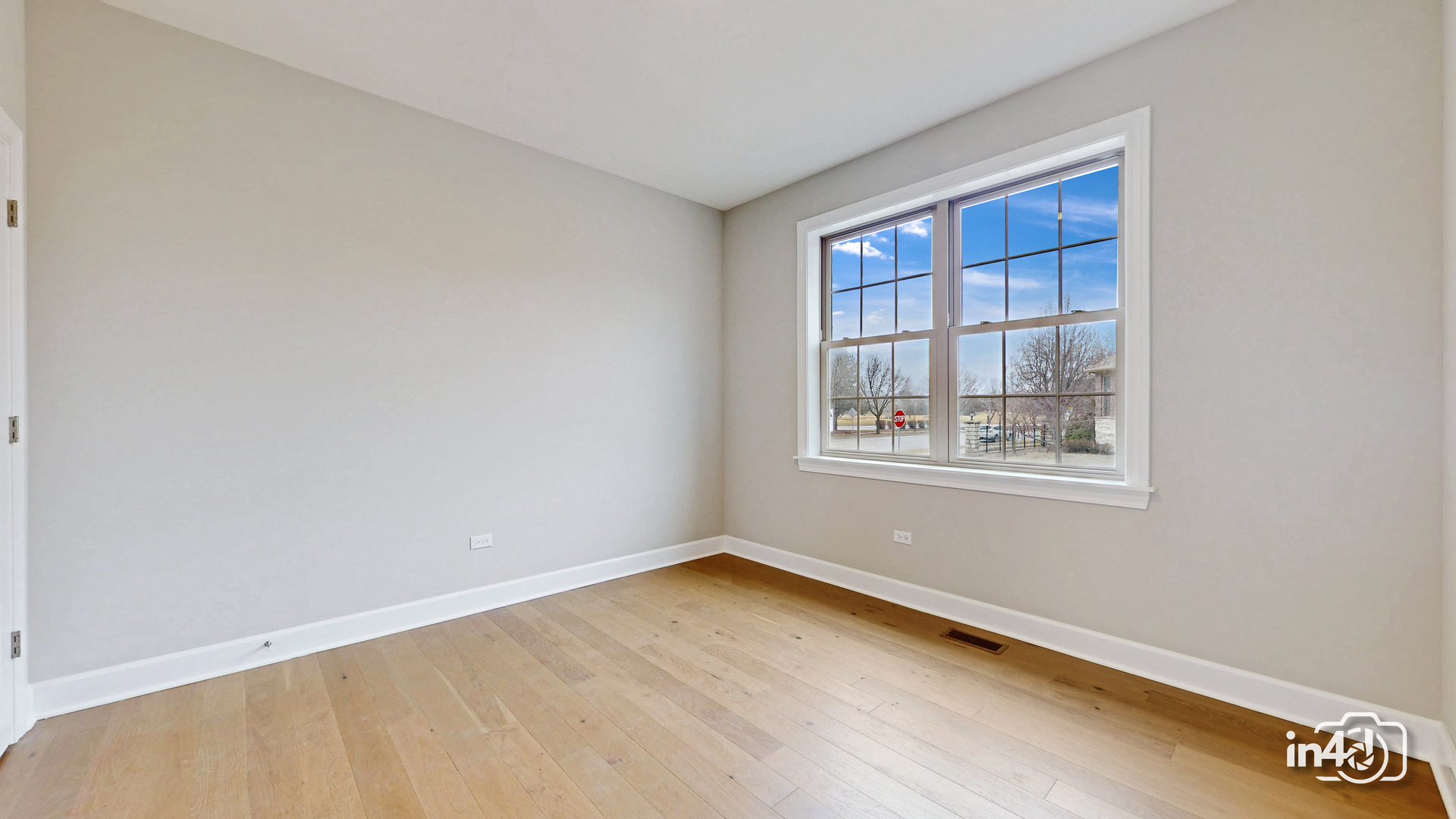 101 Donmor Drive, Bloomingdale, IL 60108