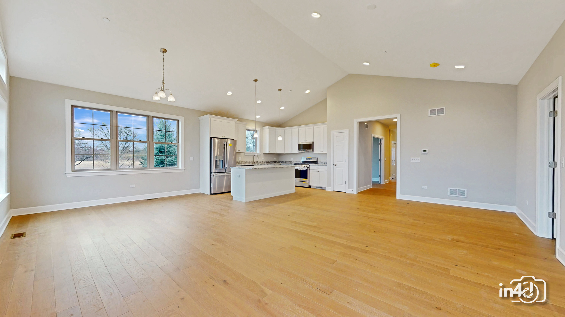 101 Donmor Drive, Bloomingdale, IL 60108