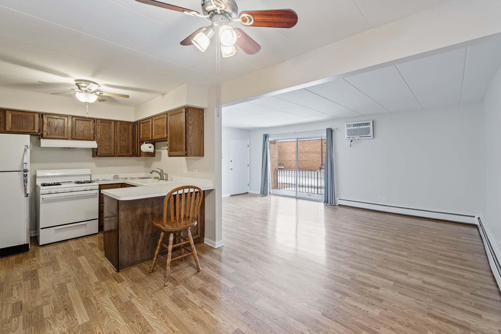 12830 S 71st Avenue #104, Palos Heights, IL 60463