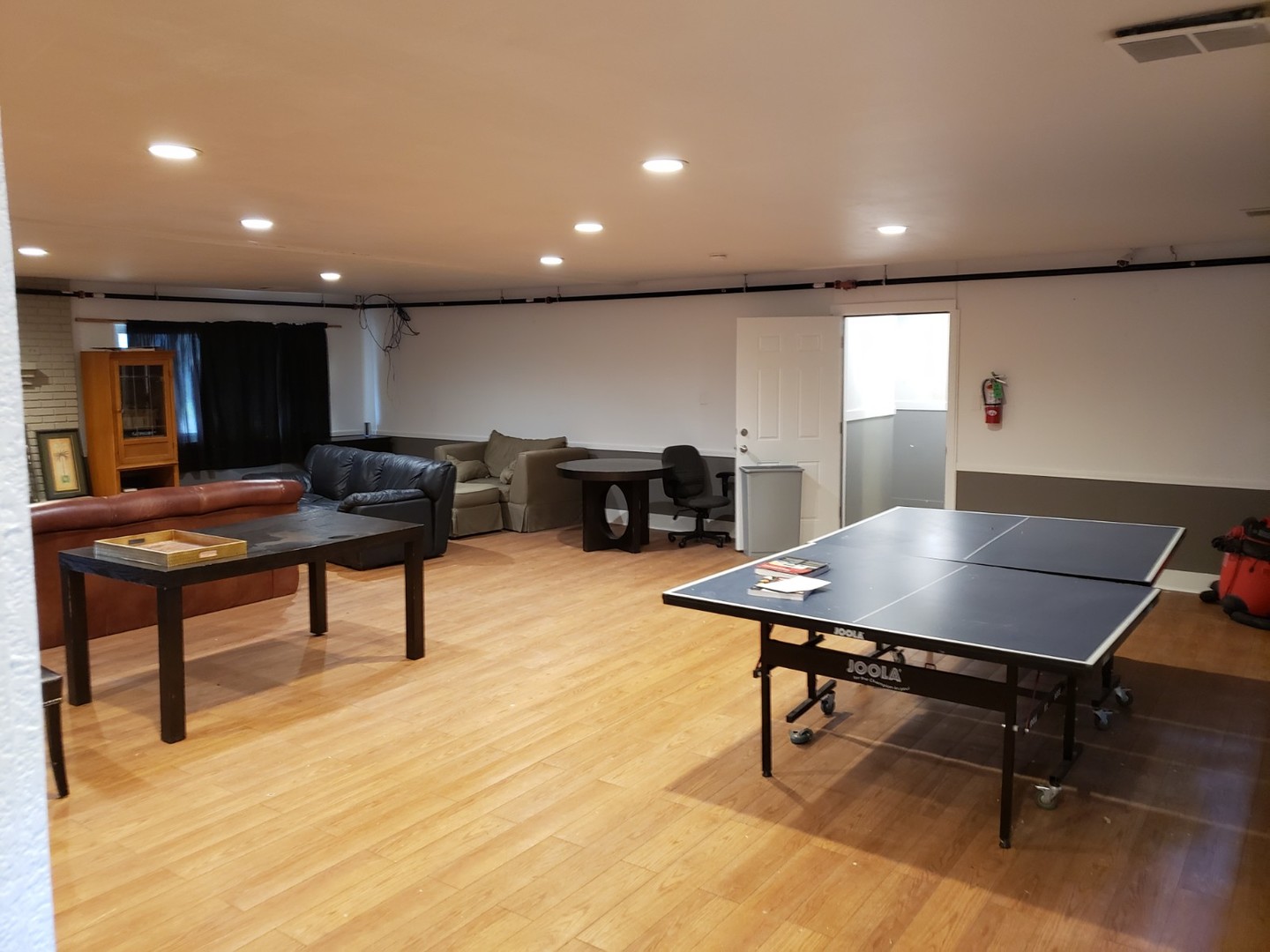 908 Greenbrier Road #908, DeKalb, IL 60115