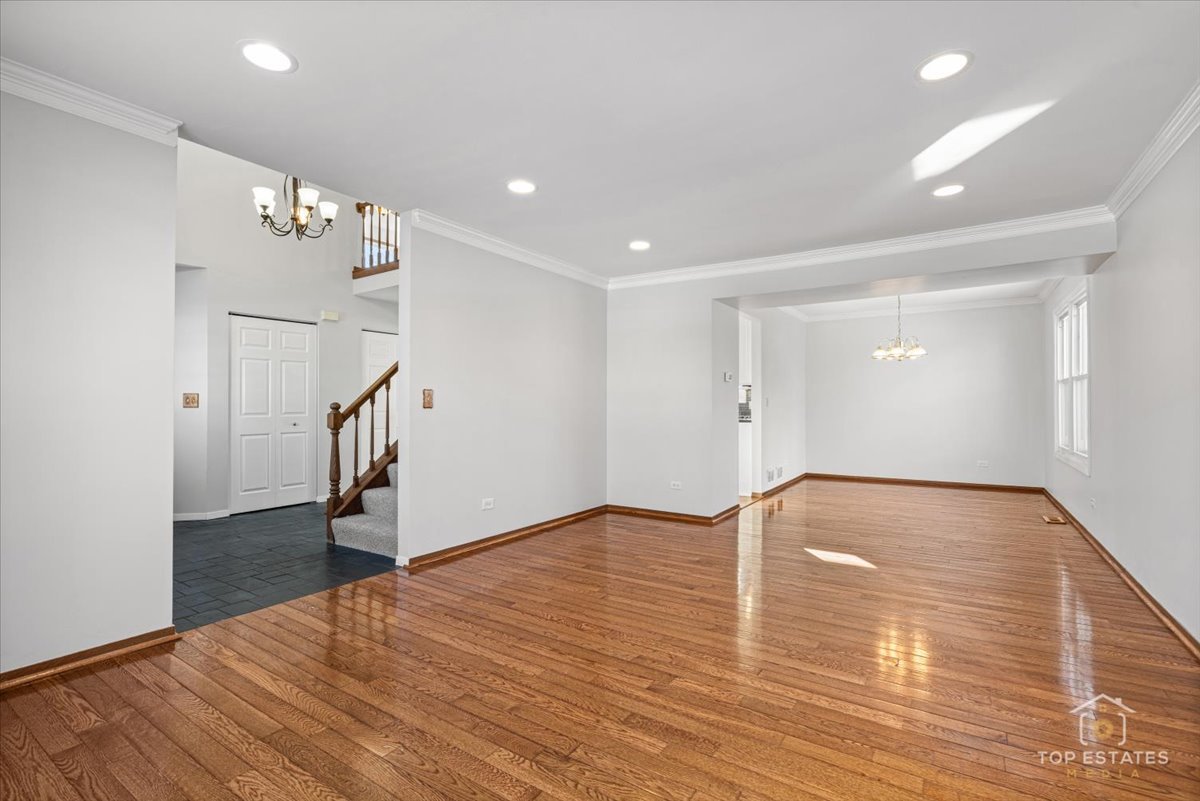 631 Cortland Drive, Lake Zurich, IL 60047