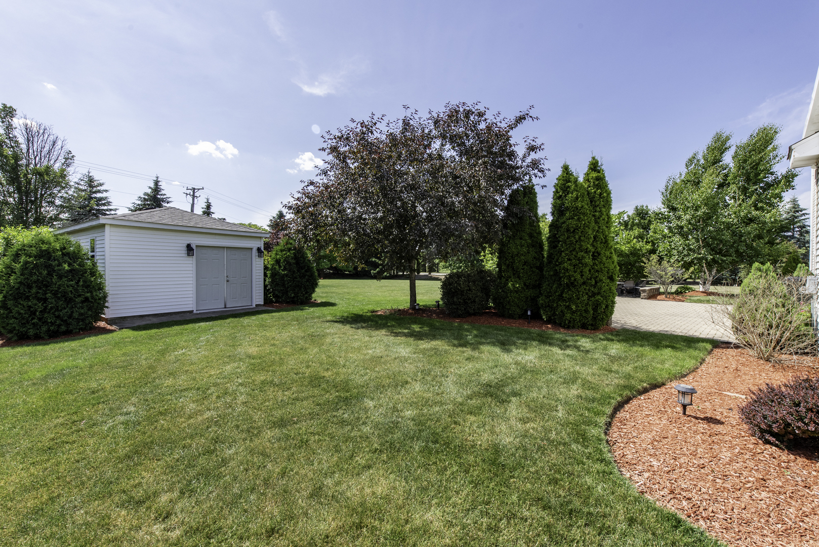 1650 Natures Way, Lindenhurst, IL 60046