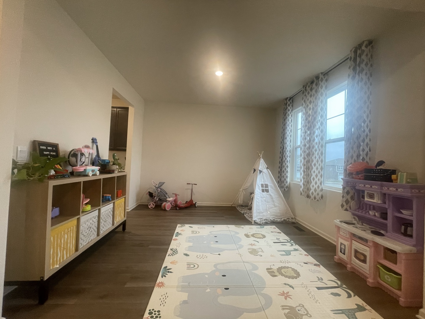 1347 Tiger Lily Drive, Bartlett, IL 60103