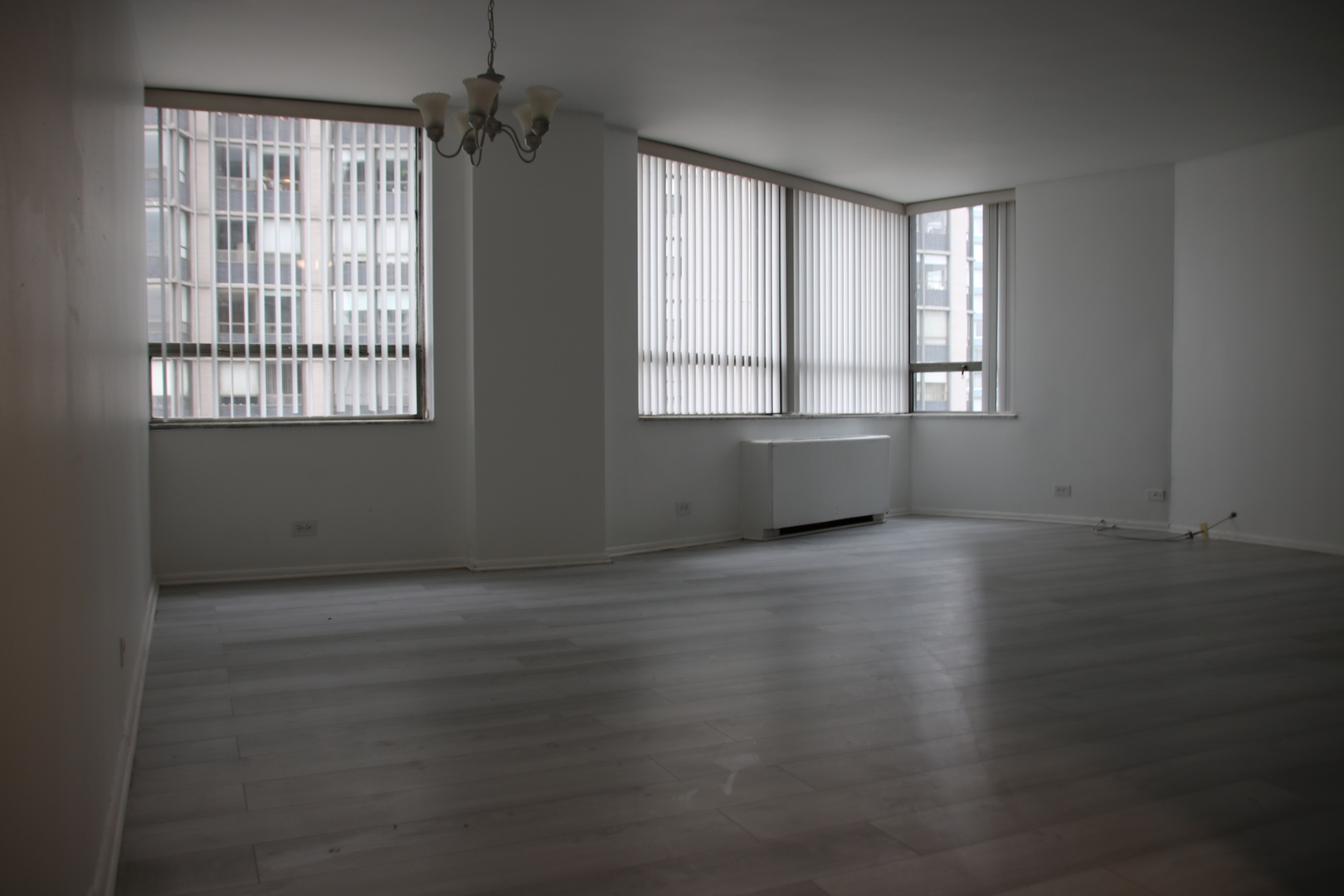 5701 N Sheridan Road #14E, Chicago, IL 60660