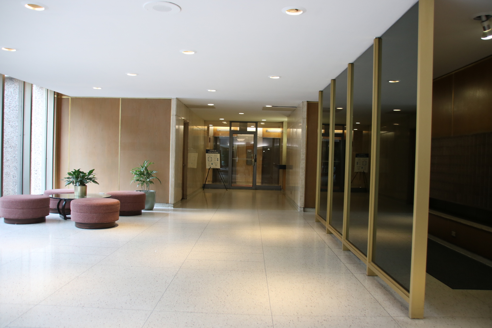 5701 N Sheridan Road #14E, Chicago, IL 60660