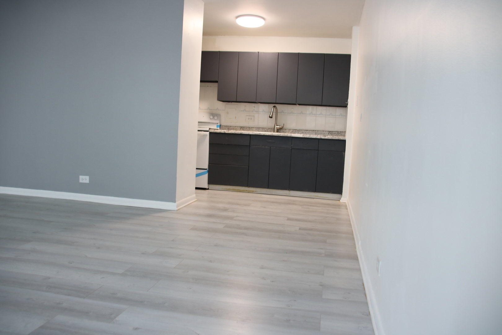 5701 N Sheridan Road #14E, Chicago, IL 60660