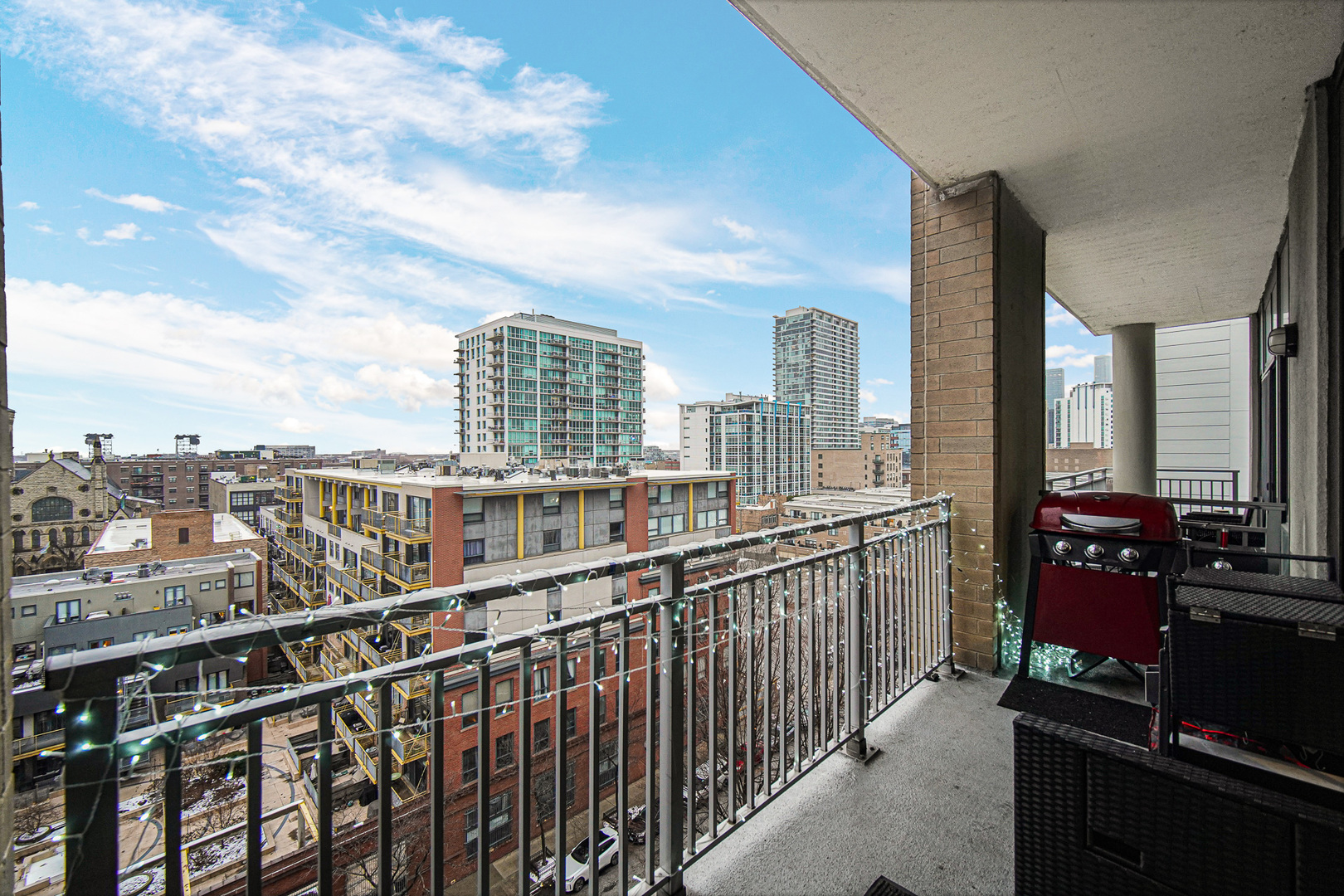 212 E CULLERTON Street #811, Chicago, IL 60616