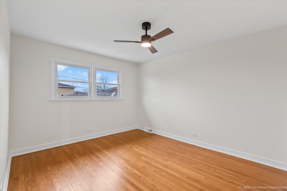 10316 Lamon Avenue, Oak Lawn, IL 60453