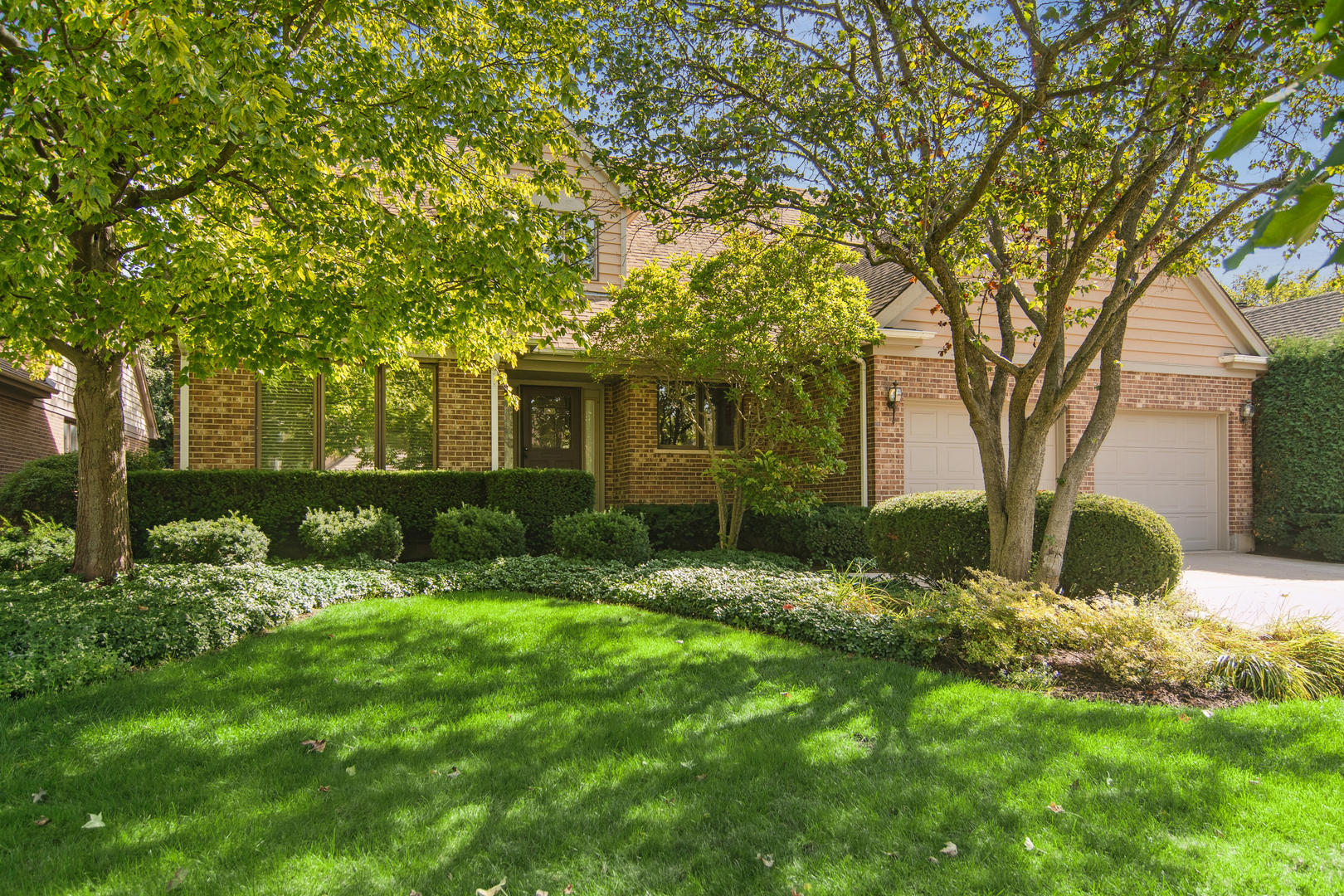 945 Villas Court, Highland Park, IL 60035