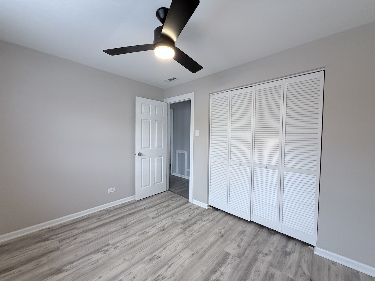 97 W 29th Street, South Chicago Heights, IL 60411