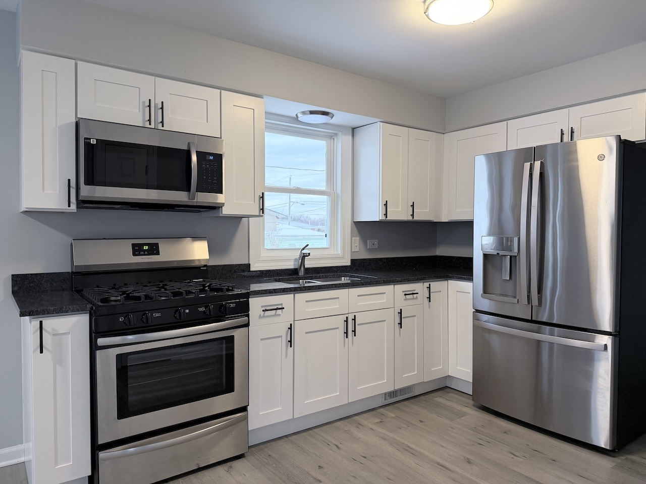 97 W 29th Street, South Chicago Heights, IL 60411