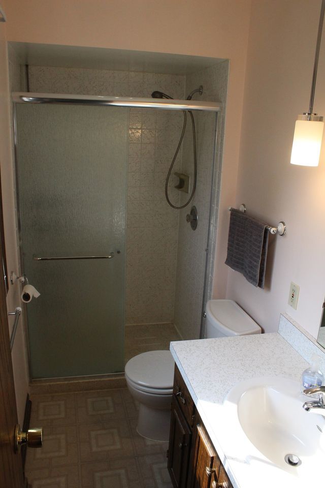 212 Georgeanna Street, Yorkville, IL 60560