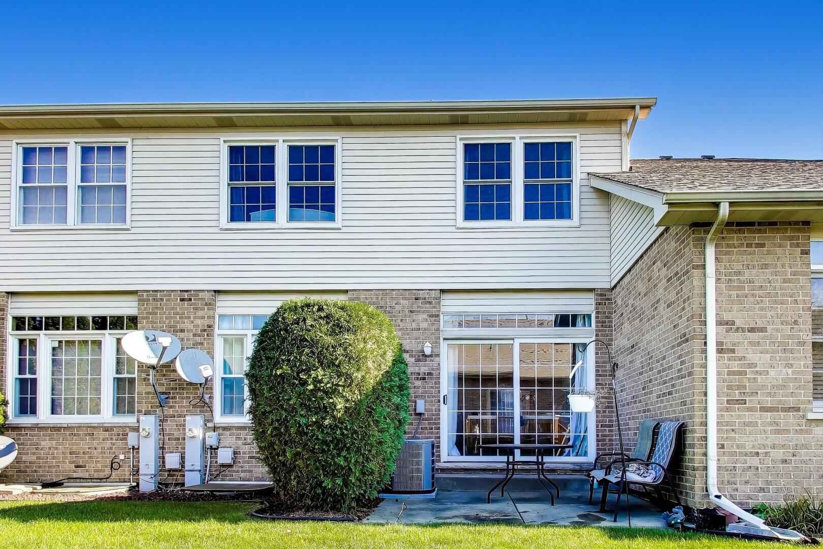 10521 Thornham Lane, Mokena, IL 60448