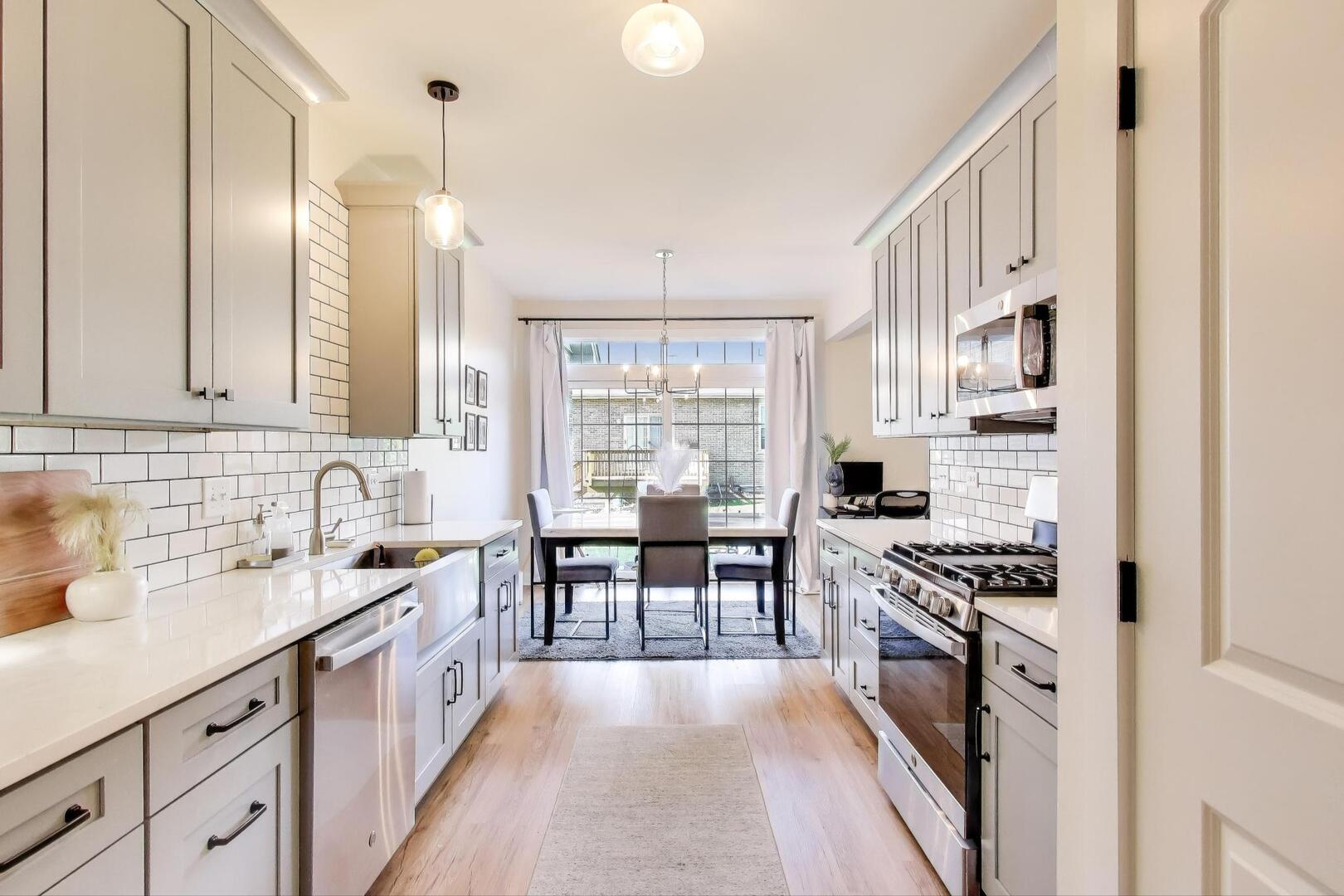 10521 Thornham Lane, Mokena, IL 60448