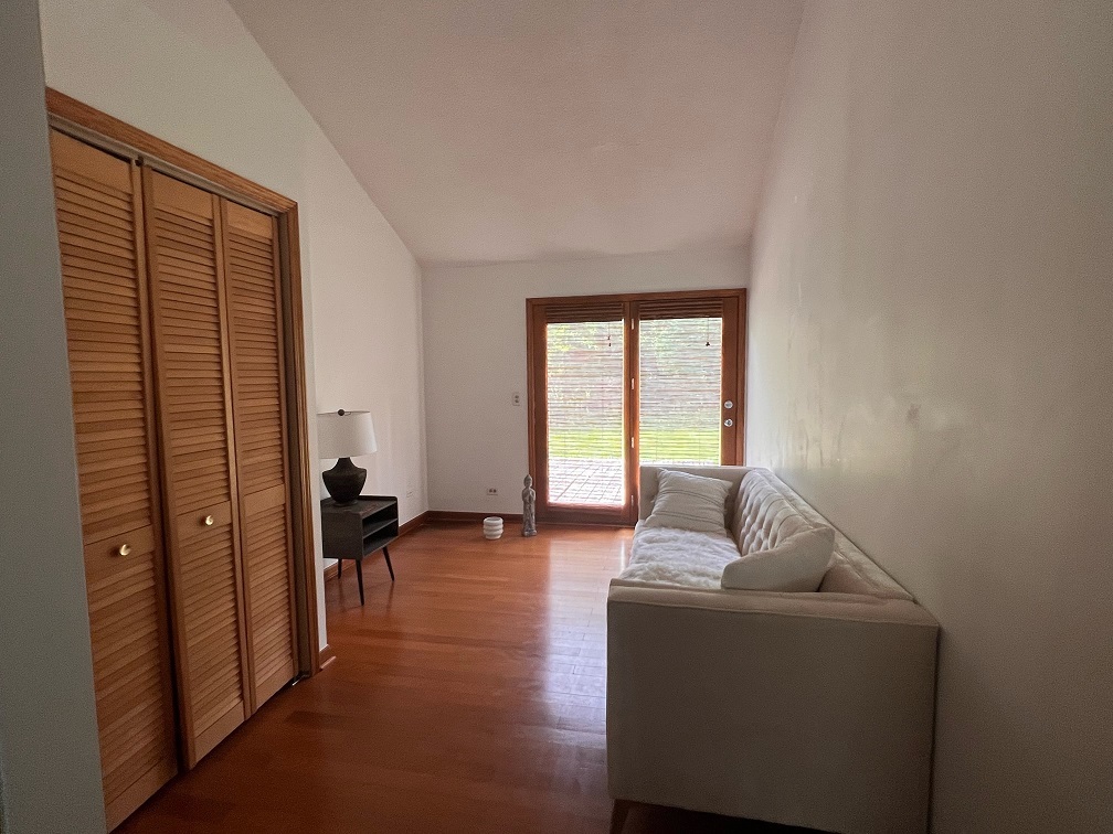 3327 Acorn Court, Aurora, IL 60504