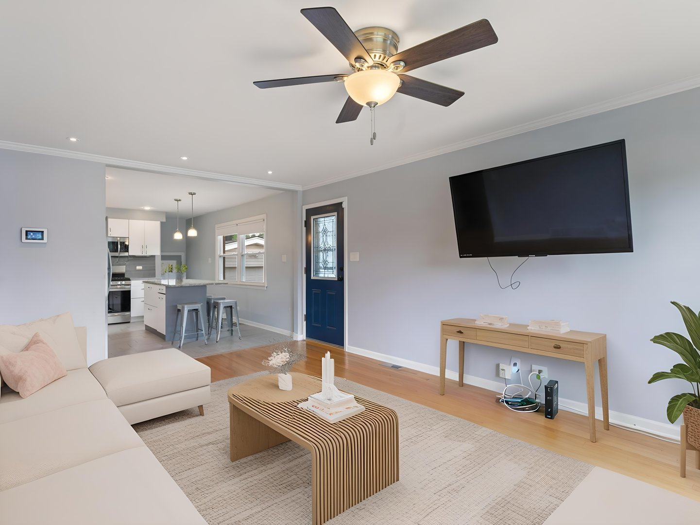 240 N Park Drive, Glenwood, IL 60425